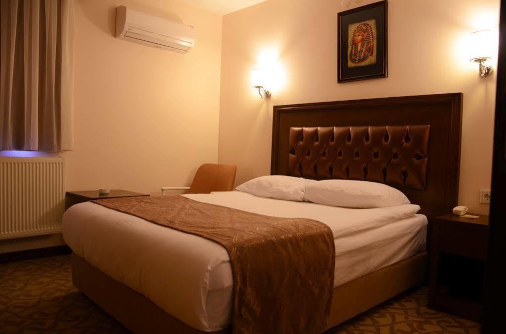 Rest Otel 3*